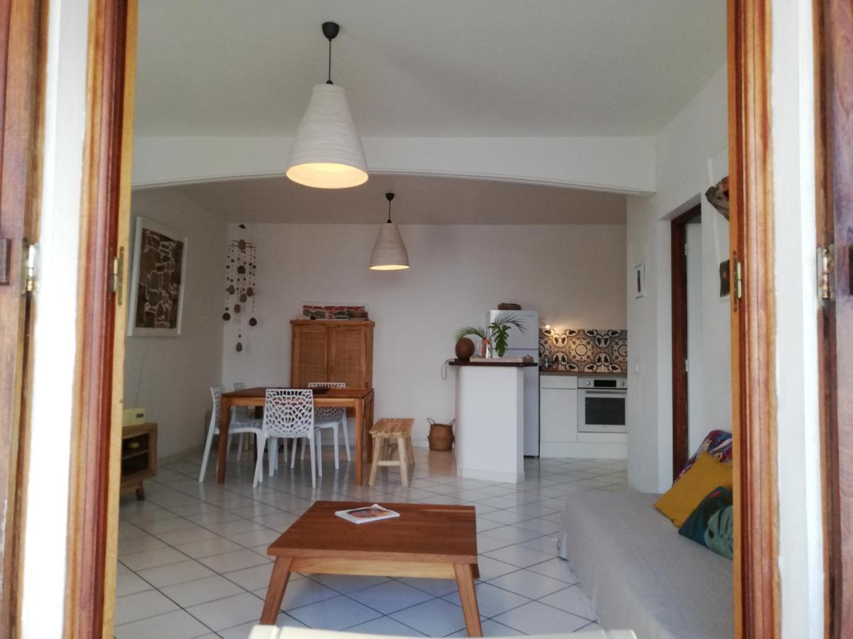 Villa Roches Percees *** Terre-De-Haut Esterno foto
